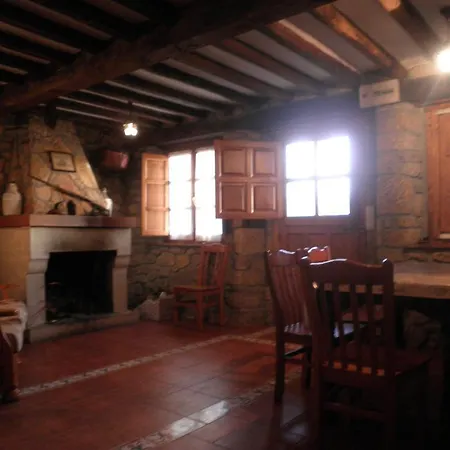 Casa De Aldea La Ablanera Kır Evi